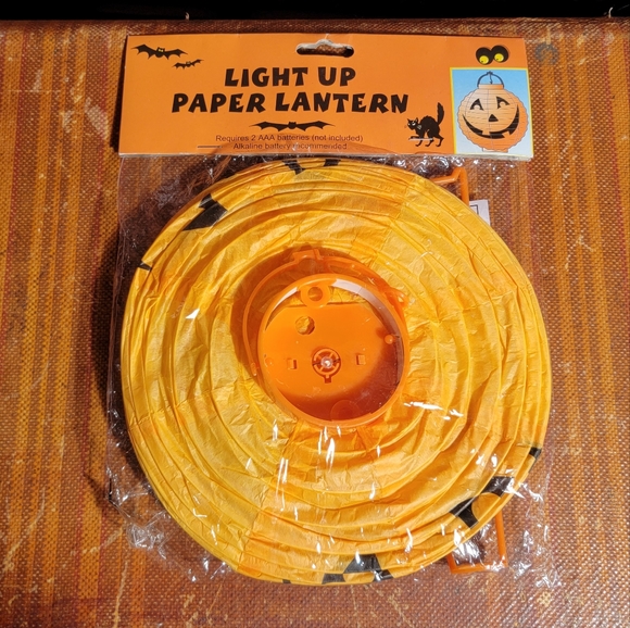 NWT Group of Halloween Party Decorations - Picture 8 of 11